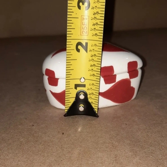 Red And White Heart Shaped Trinket Box - Picture 7 of 9